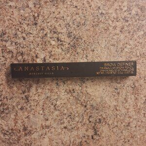 Anastasia Beverly Hills Brow Definer Taupe